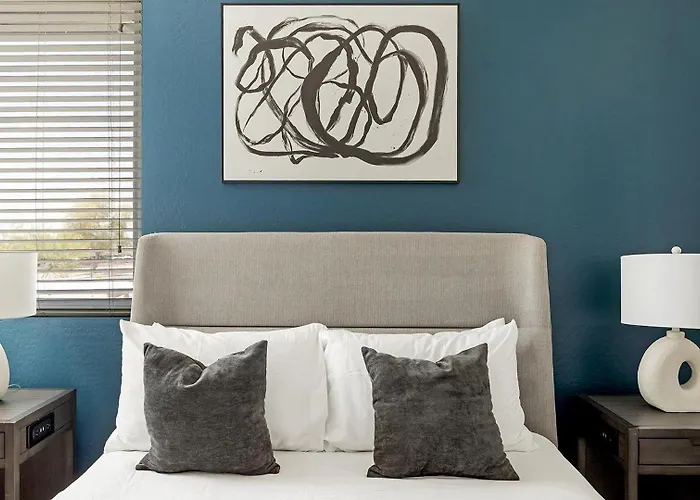 Landing Spectacular 1bd Yoga Gym * Glendale