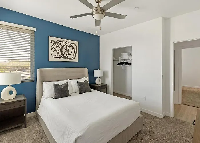 Landing Spectacular 1bd Yoga Gym