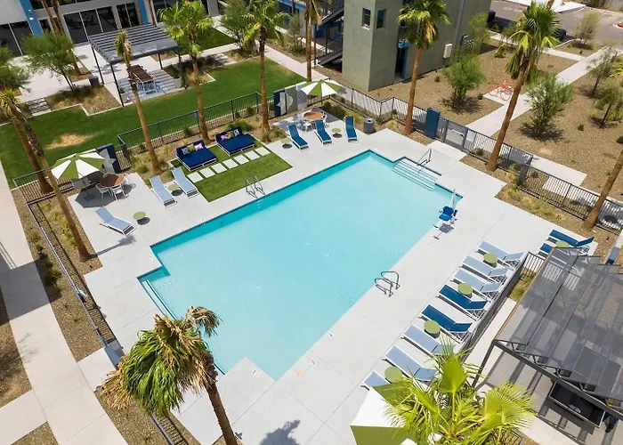 Landing Spectacular 1bd Yoga Gym * Glendale