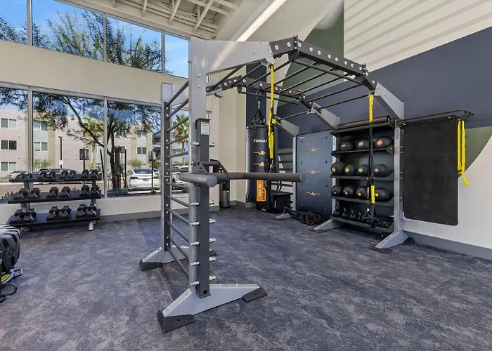 Landing Spectacular 1bd Yoga Gym