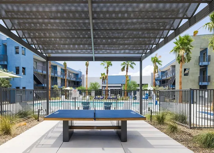 Landing Spectacular 1bd Yoga Gym * Glendale