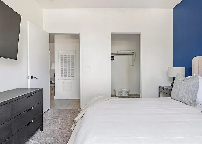 Landing Spectacular 1bd Yoga Gym * Glendale